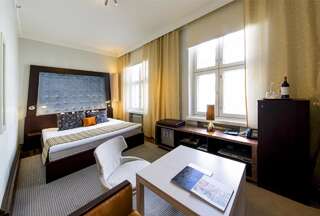 Отель Hotel Klaus K Хельсинки Номер «Дизайр» с кроватью размера «king-size»-1